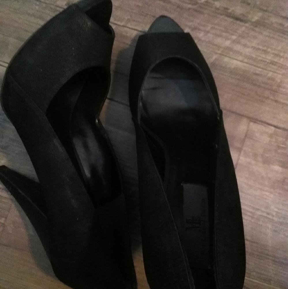 Mia Limited Edition Peep Toe Pumps